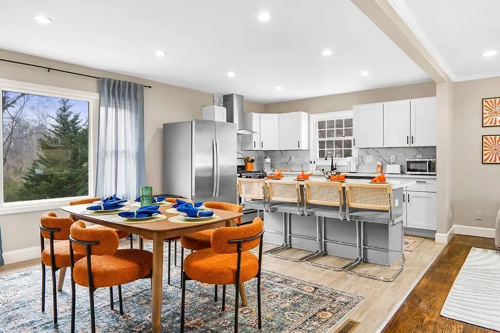 5Bd Vibrant Haven: Basketball - 10Mins To Airport Charlotte 0*,